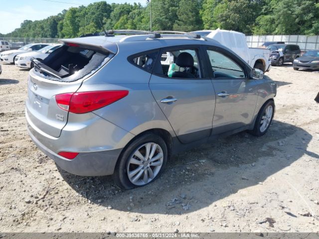 Photo 3 VIN: KM8JU3AC3CU524335 - HYUNDAI TUCSON 