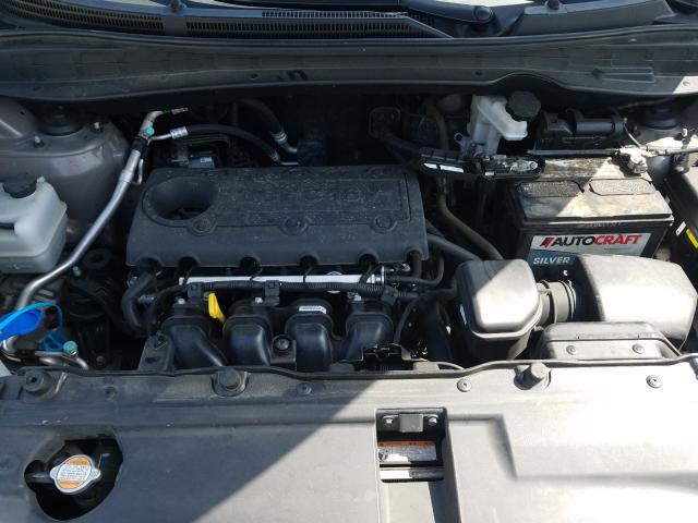 Photo 6 VIN: KM8JU3AC3CU529101 - HYUNDAI TUCSON GLS 