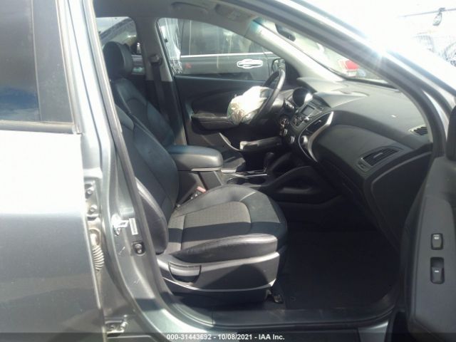 Photo 4 VIN: KM8JU3AC3DU556199 - HYUNDAI TUCSON 