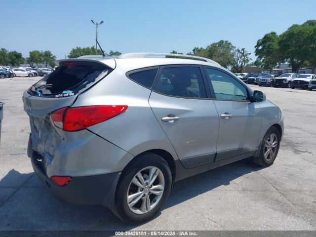 Photo 3 VIN: KM8JU3AC3DU648820 - HYUNDAI TUCSON 