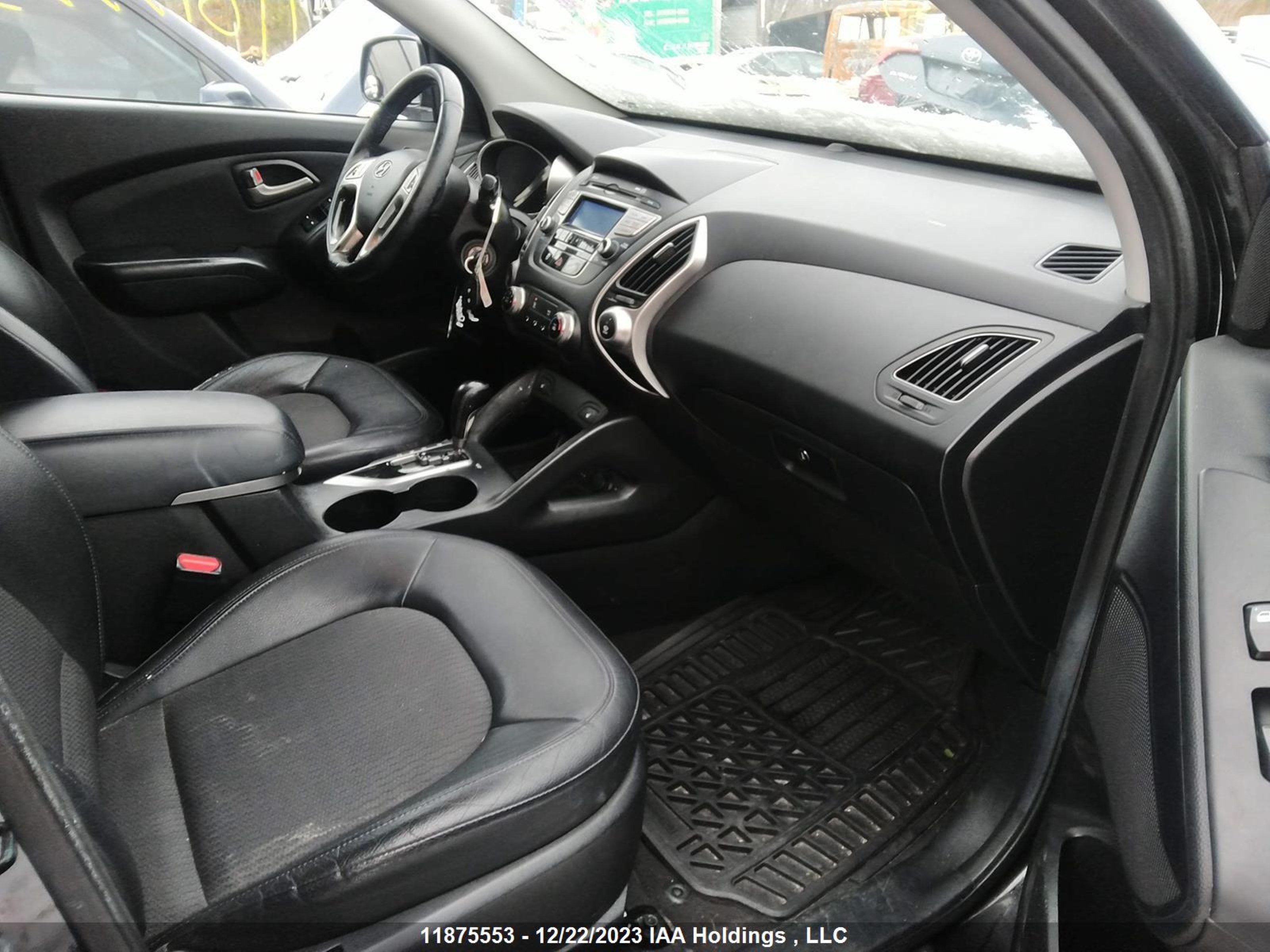 Photo 4 VIN: KM8JU3AC4AU050988 - HYUNDAI TUCSON 