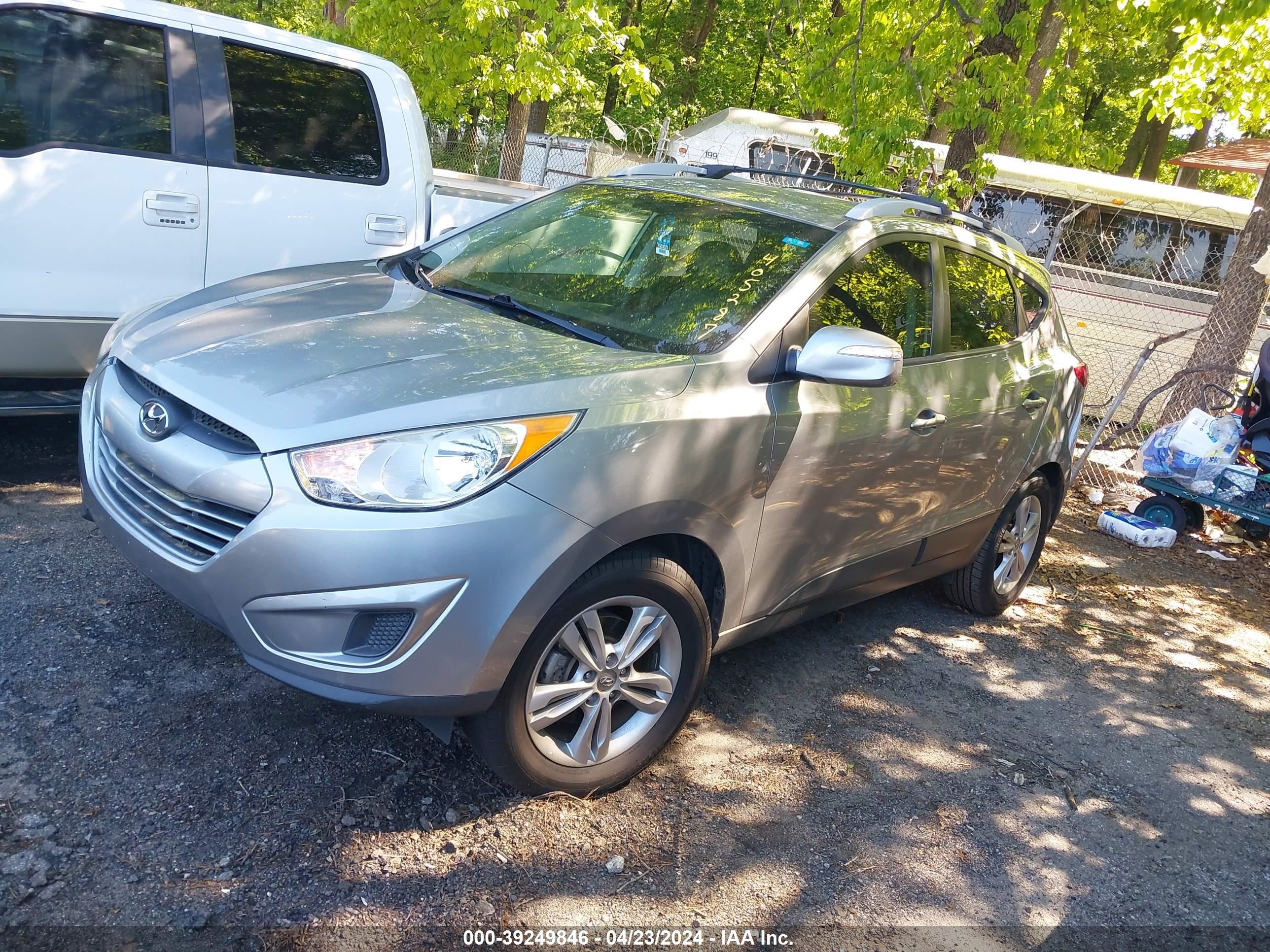 Photo 1 VIN: KM8JU3AC4CU405287 - HYUNDAI TUCSON 