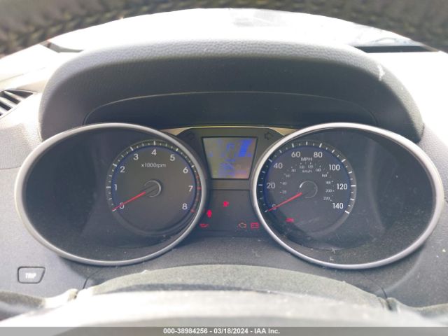 Photo 6 VIN: KM8JU3AC4DU567535 - HYUNDAI TUCSON 