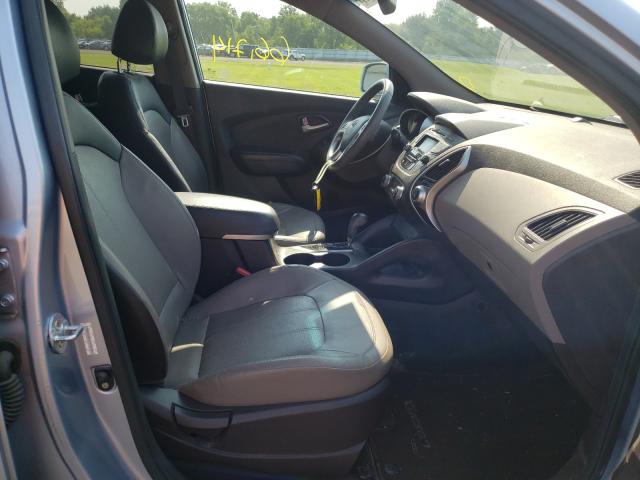 Photo 4 VIN: KM8JU3AC4DU585887 - HYUNDAI TUCSON GLS 