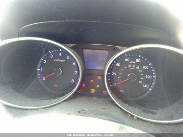 Photo 6 VIN: KM8JU3AC5AU020785 - HYUNDAI TUCSON 