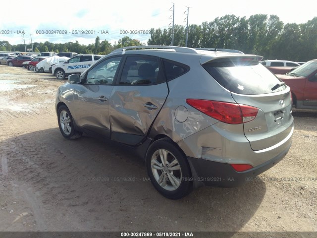 Photo 2 VIN: KM8JU3AC5BU126381 - HYUNDAI TUCSON 