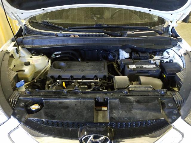 Photo 6 VIN: KM8JU3AC5BU261571 - HYUNDAI TUCSON GLS 