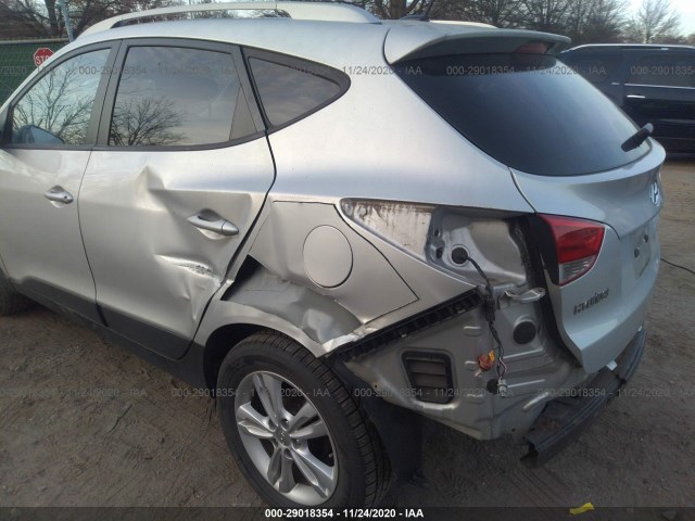 Photo 5 VIN: KM8JU3AC5BU278418 - HYUNDAI TUCSON 