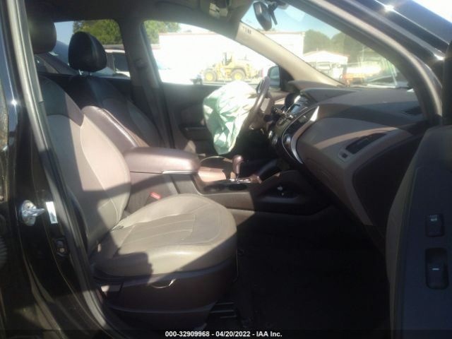 Photo 4 VIN: KM8JU3AC5BU295106 - HYUNDAI TUCSON 