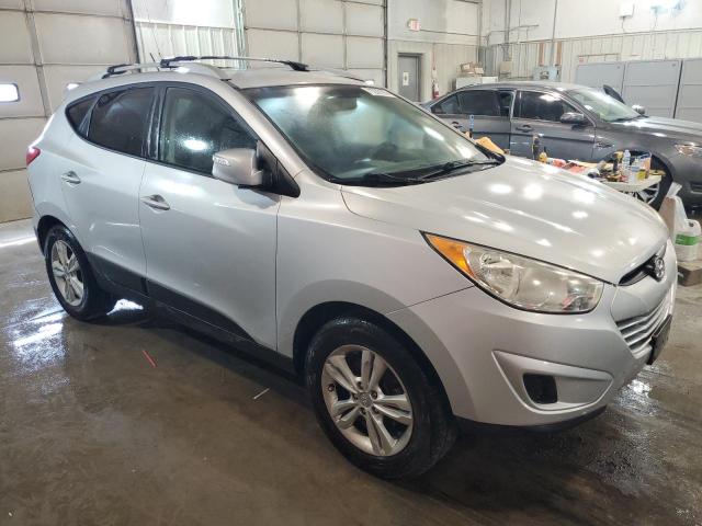 Photo 3 VIN: KM8JU3AC5CU323973 - HYUNDAI TUCSON 