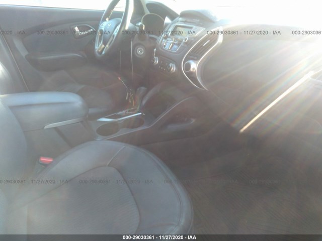 Photo 4 VIN: KM8JU3AC5CU328560 - HYUNDAI TUCSON 