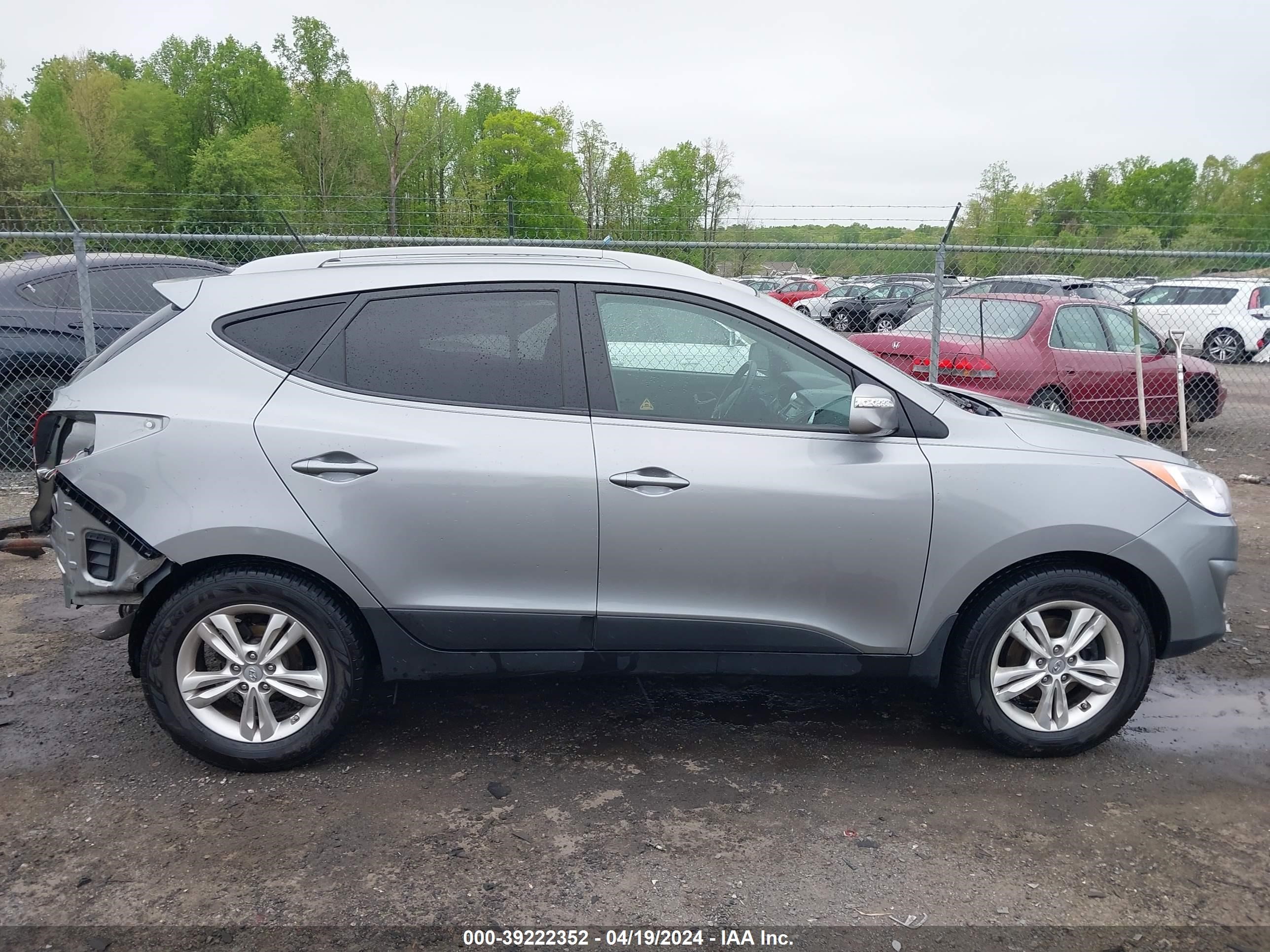 Photo 13 VIN: KM8JU3AC5CU370677 - HYUNDAI TUCSON 