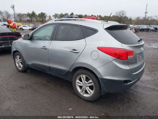 Photo 2 VIN: KM8JU3AC5CU391268 - HYUNDAI TUCSON 