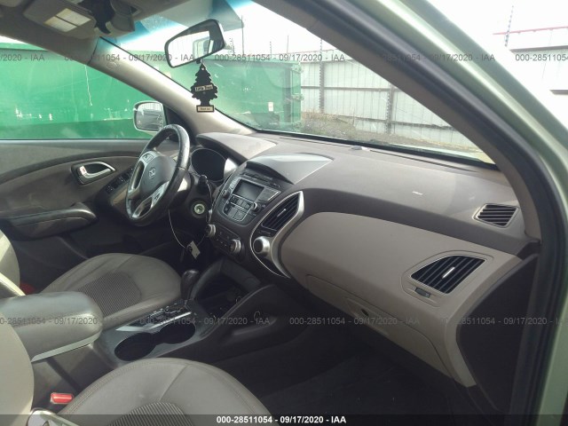 Photo 4 VIN: KM8JU3AC5CU535756 - HYUNDAI TUCSON 