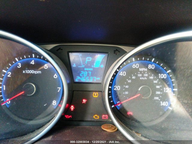 Photo 6 VIN: KM8JU3AC6AU016454 - HYUNDAI TUCSON 