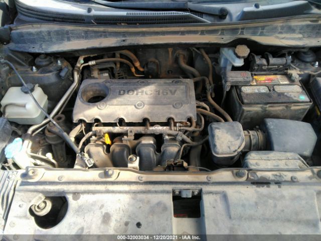 Photo 9 VIN: KM8JU3AC6AU016454 - HYUNDAI TUCSON 