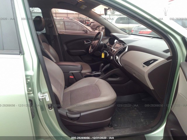 Photo 4 VIN: KM8JU3AC6AU037045 - HYUNDAI TUCSON 