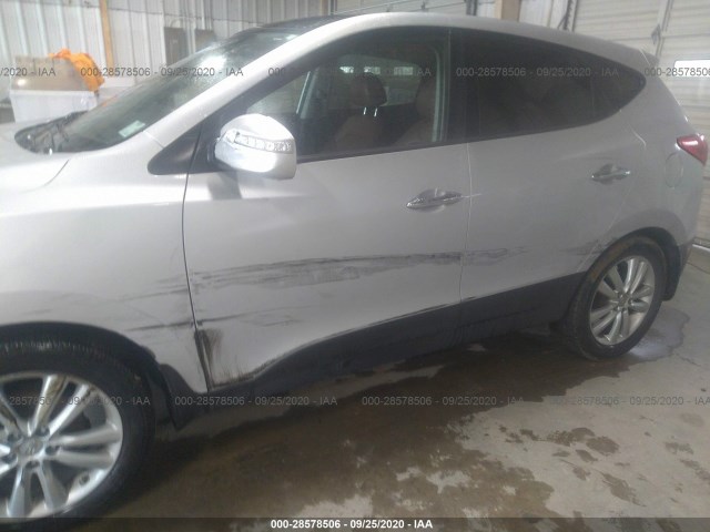 Photo 5 VIN: KM8JU3AC6BU147210 - HYUNDAI TUCSON 