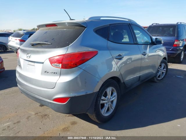 Photo 3 VIN: KM8JU3AC6BU201167 - HYUNDAI TUCSON 