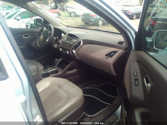 Photo 4 VIN: KM8JU3AC6BU210323 - HYUNDAI TUCSON 