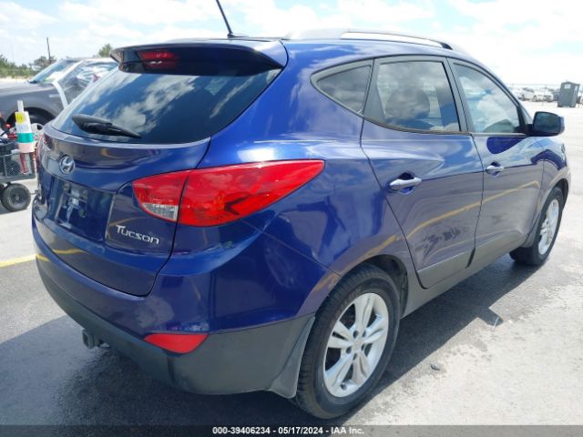 Photo 3 VIN: KM8JU3AC6BU300958 - HYUNDAI TUCSON 