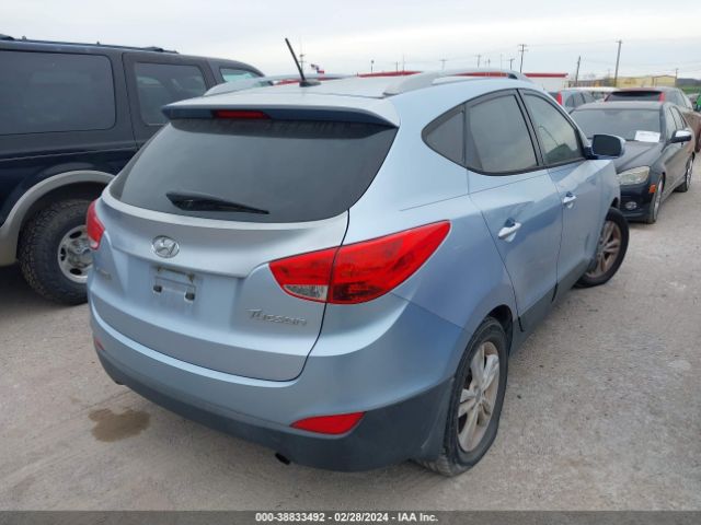 Photo 3 VIN: KM8JU3AC6CU338742 - HYUNDAI TUCSON 