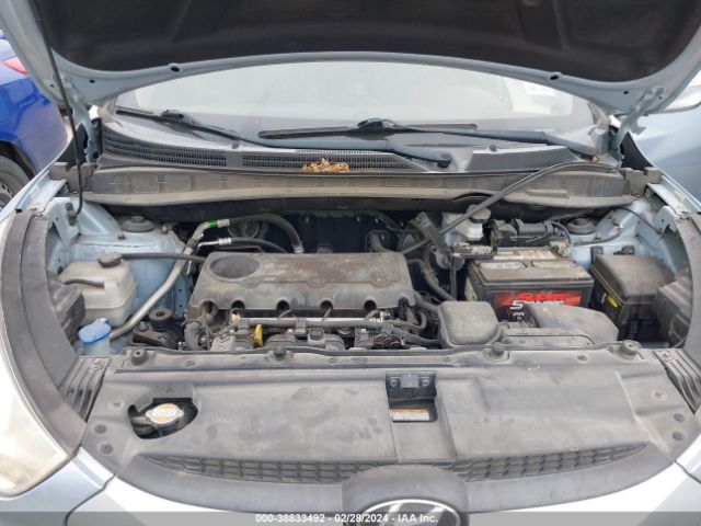 Photo 9 VIN: KM8JU3AC6CU338742 - HYUNDAI TUCSON 