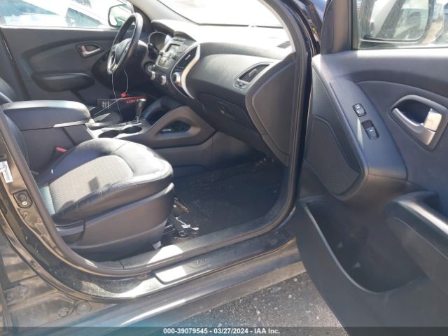 Photo 4 VIN: KM8JU3AC6CU402729 - HYUNDAI TUCSON 