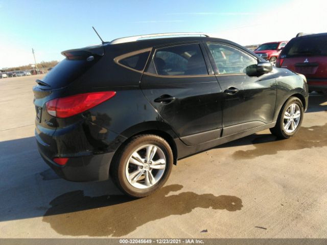 Photo 3 VIN: KM8JU3AC6CU457181 - HYUNDAI TUCSON 