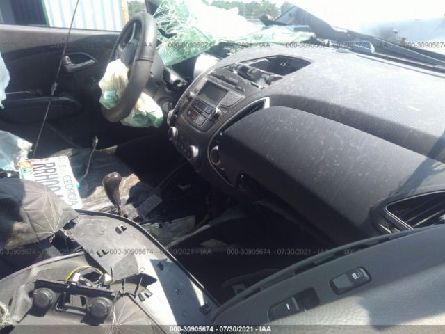 Photo 4 VIN: KM8JU3AC6DU549487 - HYUNDAI TUCSON 