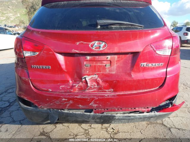 Photo 5 VIN: KM8JU3AC7AU110486 - HYUNDAI TUCSON 