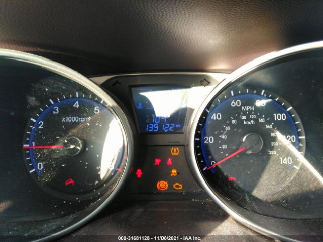 Photo 6 VIN: KM8JU3AC7BU146938 - HYUNDAI TUCSON 