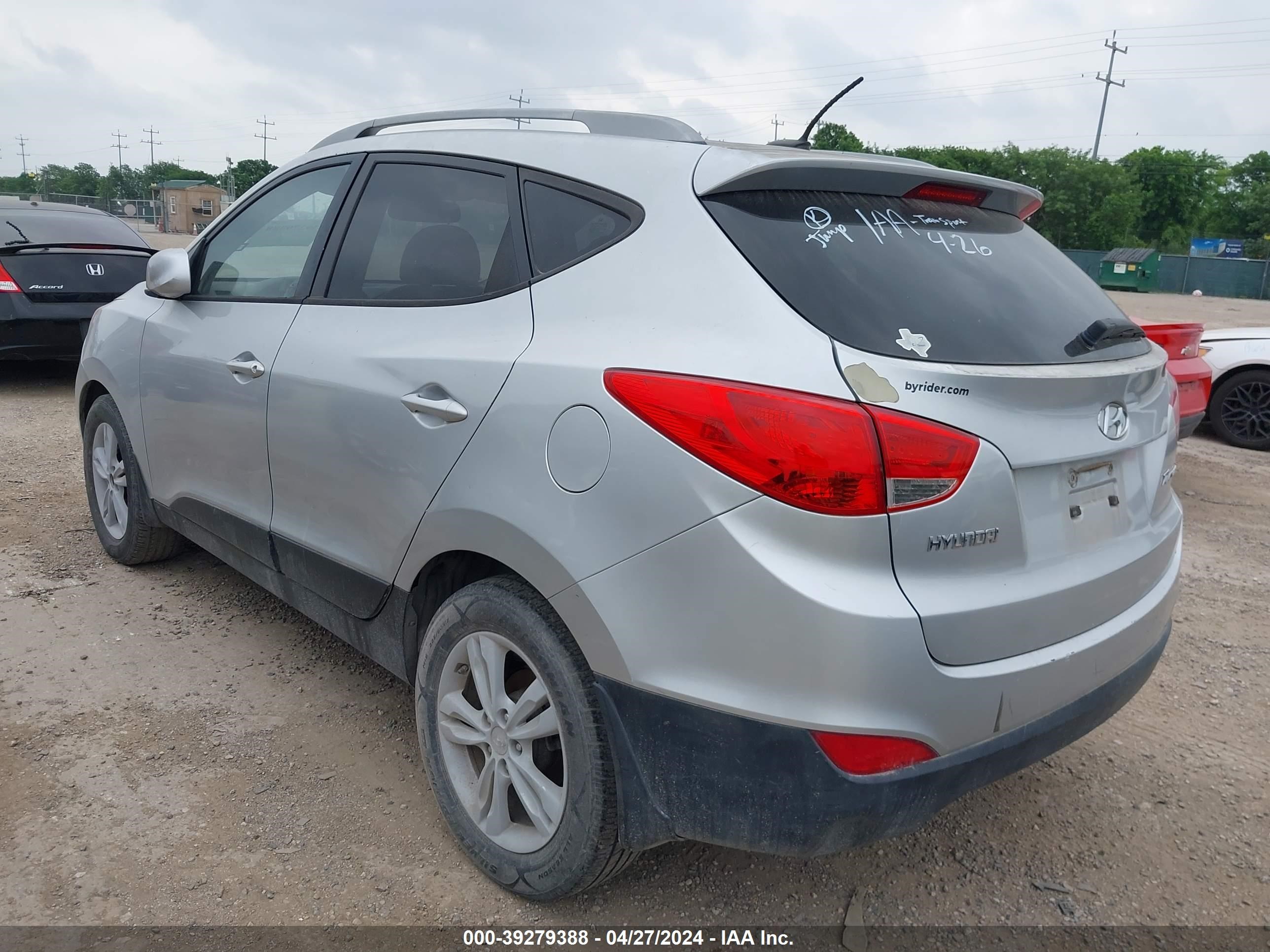 Photo 2 VIN: KM8JU3AC7BU147328 - HYUNDAI TUCSON 