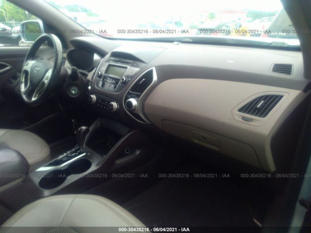 Photo 4 VIN: KM8JU3AC8BU169242 - HYUNDAI TUCSON 