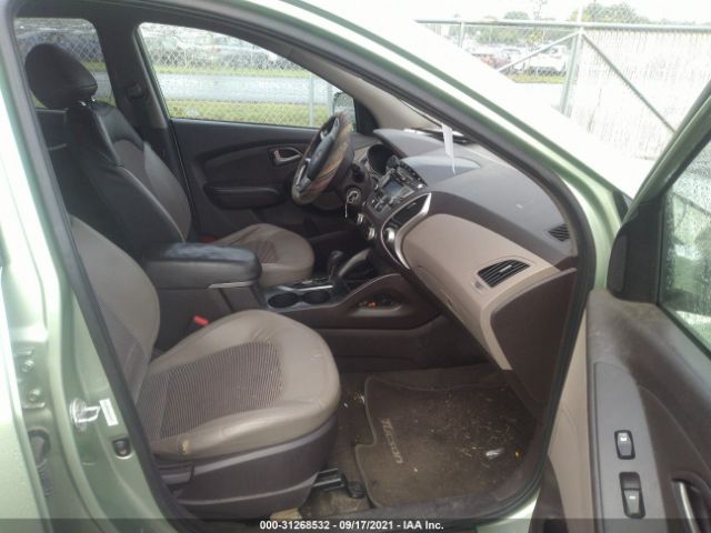 Photo 4 VIN: KM8JU3AC8BU170486 - HYUNDAI TUCSON 