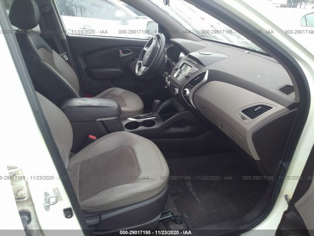 Photo 4 VIN: KM8JU3AC8BU174196 - HYUNDAI TUCSON 