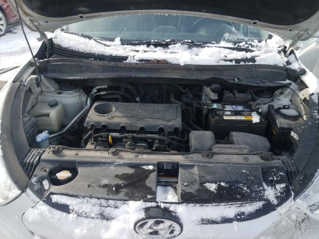 Photo 6 VIN: KM8JU3AC8BU206225 - HYUNDAI TUCSON GLS 