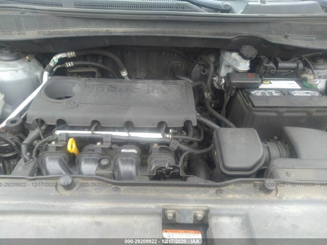 Photo 9 VIN: KM8JU3AC8BU294001 - HYUNDAI TUCSON 