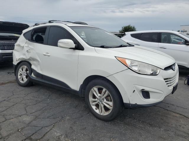 Photo 3 VIN: KM8JU3AC8CU377512 - HYUNDAI TUCSON 