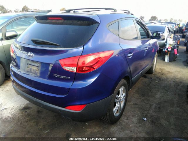 Photo 3 VIN: KM8JU3AC8CU392429 - HYUNDAI TUCSON 