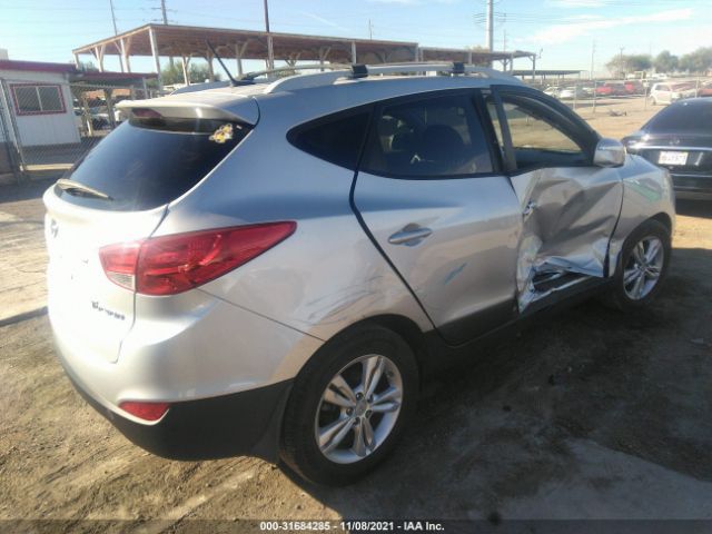 Photo 3 VIN: KM8JU3AC8CU473172 - HYUNDAI TUCSON 