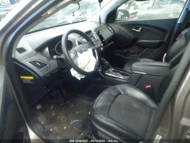 Photo 4 VIN: KM8JU3AC8CU485127 - HYUNDAI TUCSON 