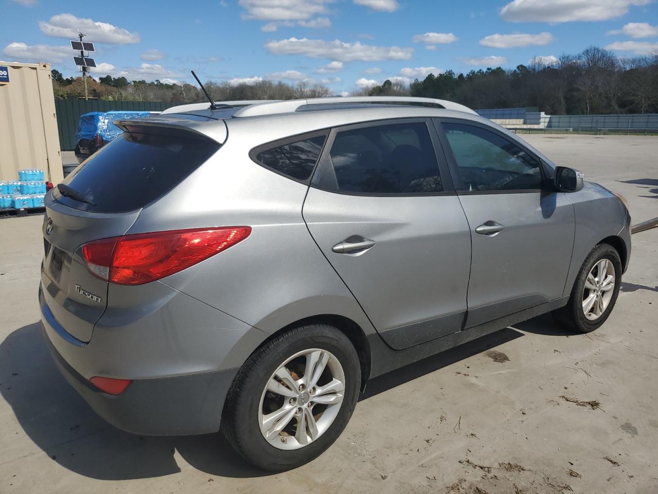 Photo 2 VIN: KM8JU3AC9DU638597 - HYUNDAI TUCSON 