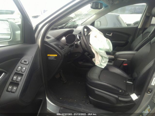 Photo 4 VIN: KM8JU3AC9DU771277 - HYUNDAI TUCSON 