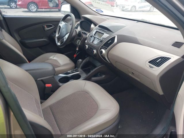 Photo 4 VIN: KM8JU3ACXAU049585 - HYUNDAI TUCSON 