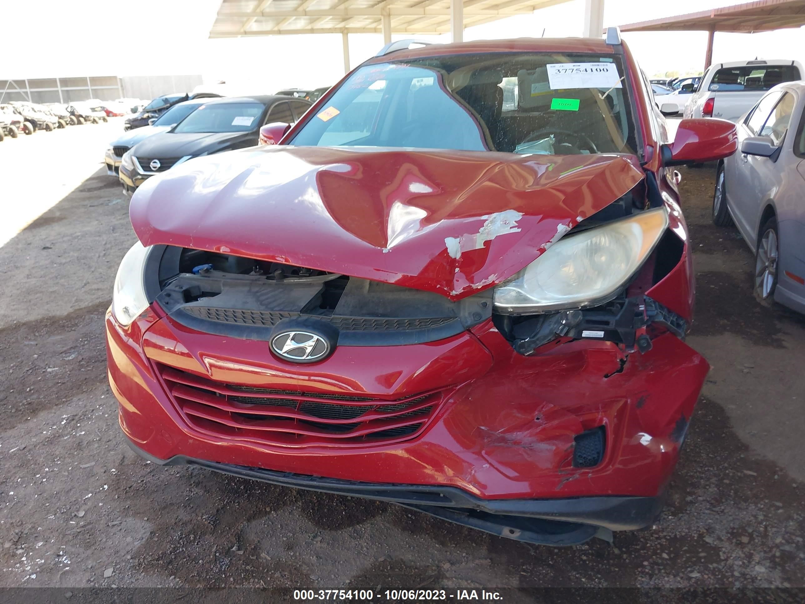 Photo 5 VIN: KM8JU3ACXAU110482 - HYUNDAI TUCSON 