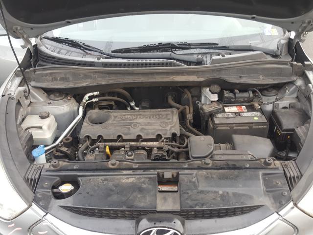 Photo 6 VIN: KM8JU3ACXBU140079 - HYUNDAI TUCSON GLS 