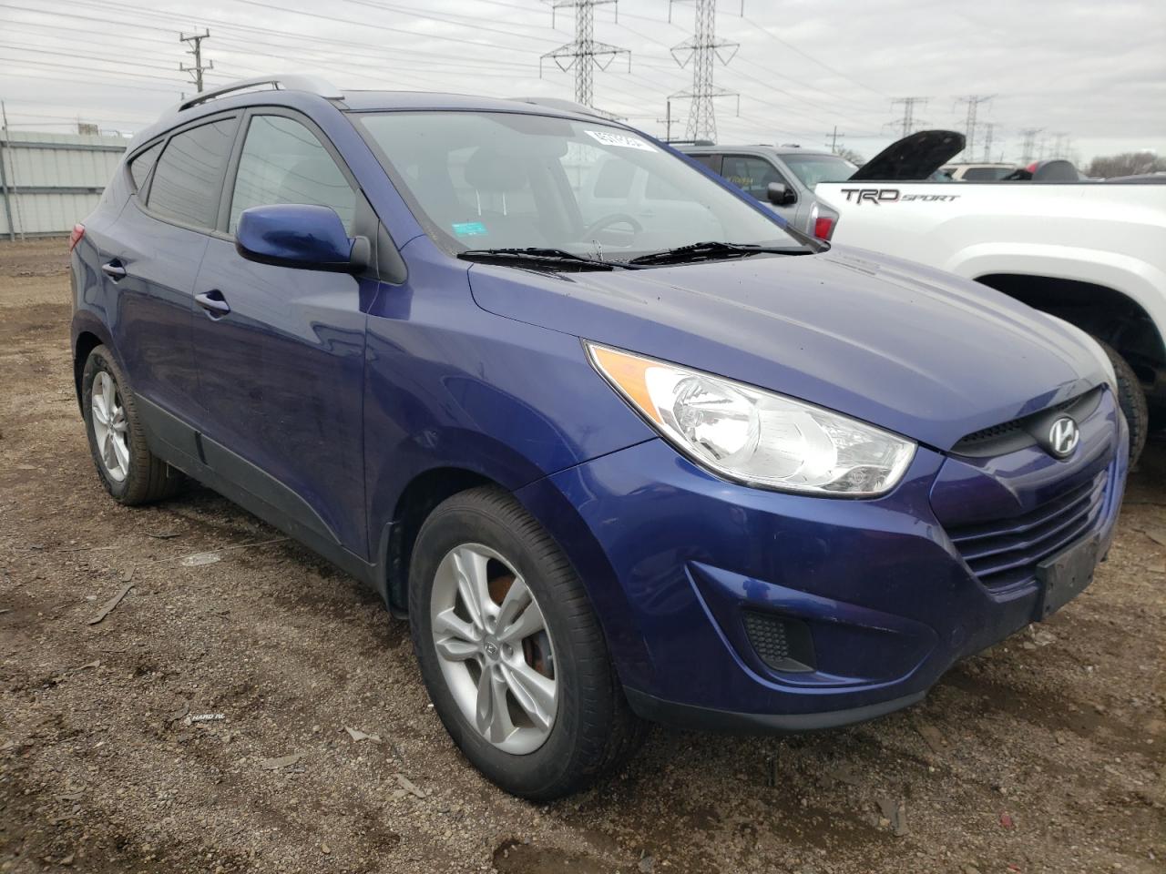 Photo 3 VIN: KM8JU3ACXBU169808 - HYUNDAI TUCSON 