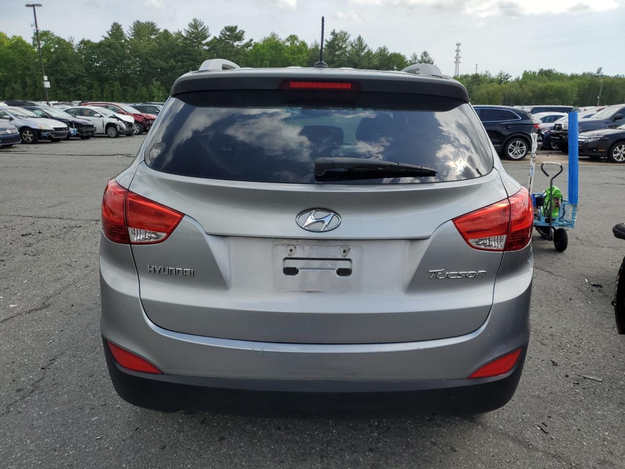 Photo 5 VIN: KM8JU3ACXBU275496 - HYUNDAI TUCSON 