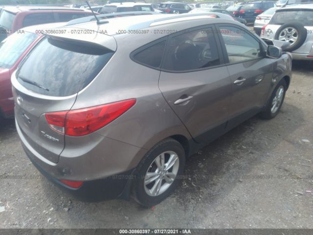 Photo 3 VIN: KM8JU3ACXBU314989 - HYUNDAI TUCSON 